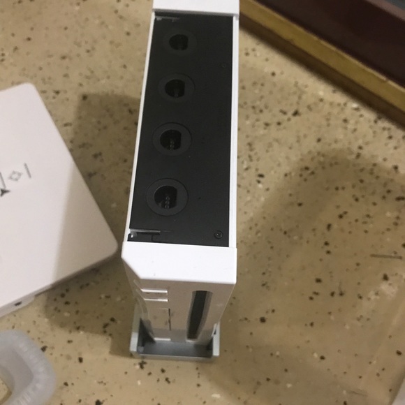 Wii - Picture 7 of 8